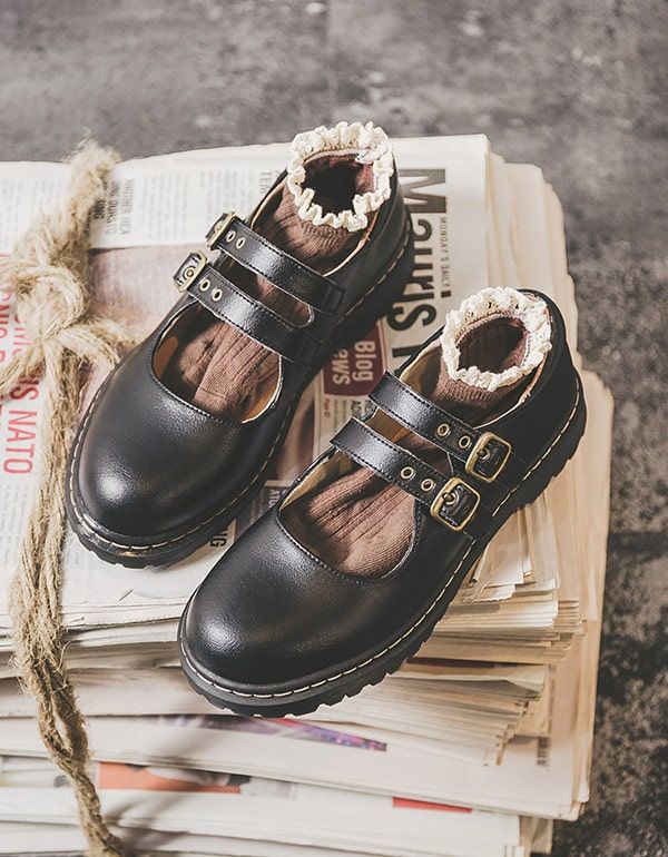 Double Buckle Mary Jane Vintage Damenschuhe