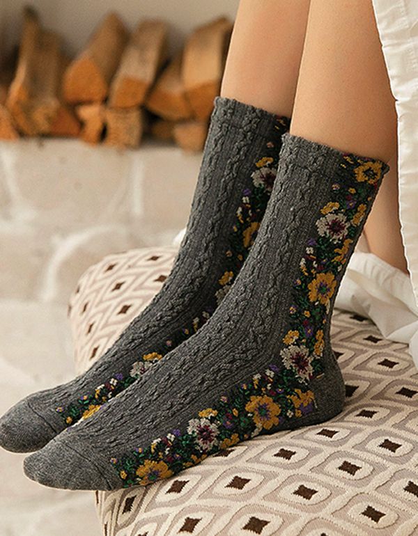 4 Paar Vintage Socken Damen Lange Schlauchsocken Floral