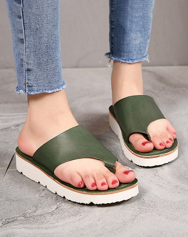 Sommer-mode-flip-flops Aus Leder