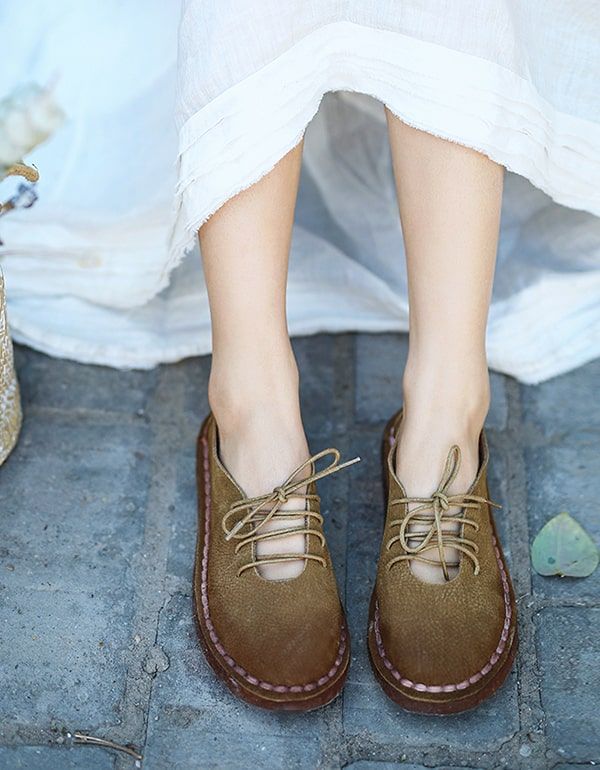 Bequeme Schuhe Für Damen Mit Flacher Schnürung Im Frühling