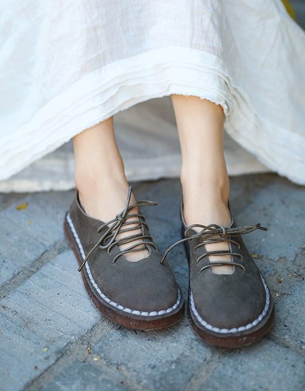 Bequeme Schuhe Für Damen Mit Flacher Schnürung Im Frühling