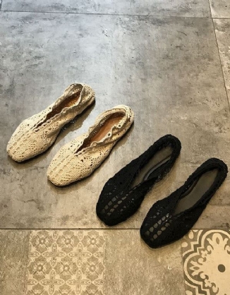 Flats Aus Atmungsaktivem Mesh-strick Mit Quadratischem Kopf