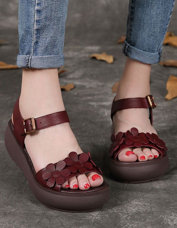 Bequeme Handgefertigte Blumensandalen Aus Leder Im Retro-stil