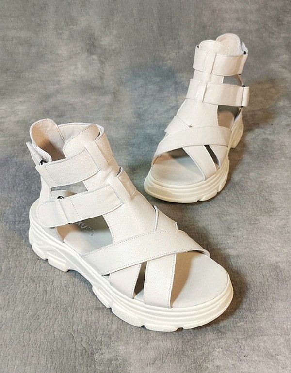 Handgefertigte Retro-leder-plateau-sandalen