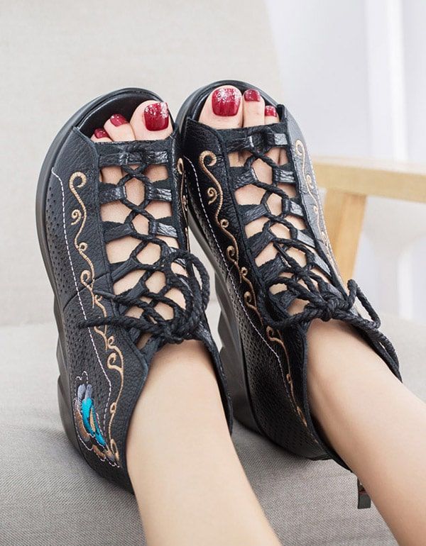 Handgemachte Bestickte Retro-sandalen Mit Keilabsatz