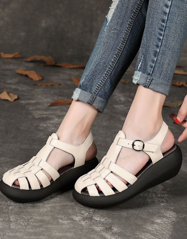 Römersandalen Aus Leder Im Retro-stil