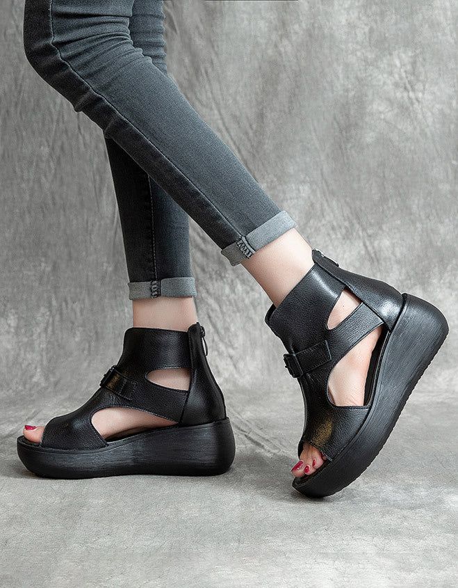 Sommerliche Cut-out Fish Toe Wedges