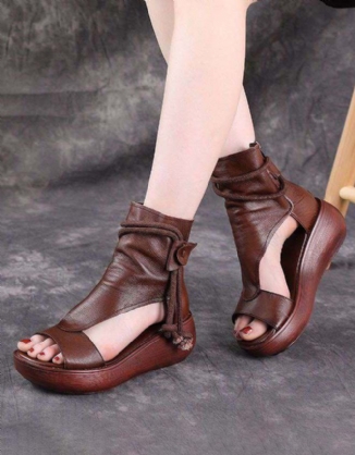 Sommerliche Knöchellange Keilsandalen Zum Schnüren