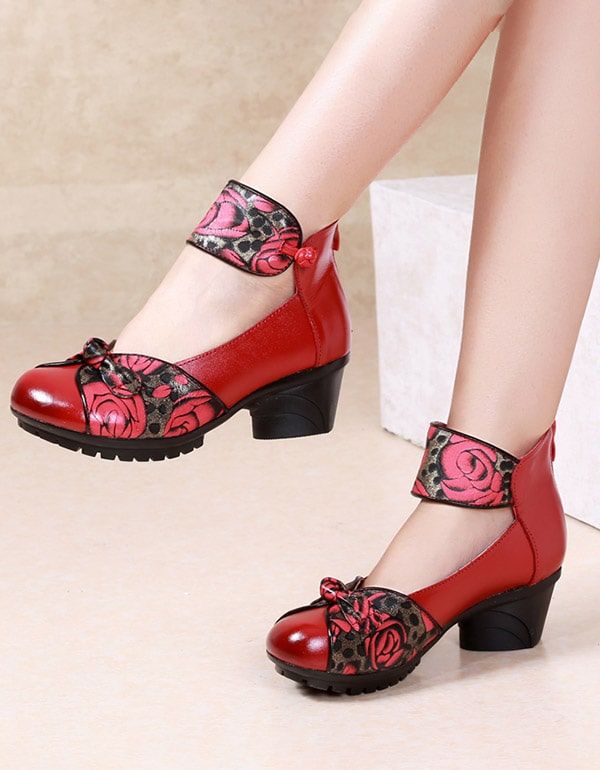 Chunky Heels Im Chinesischen Ethno-stil