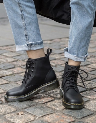 Doc Marten-stiefel Aus Glattleder Für Damen Im Herbst