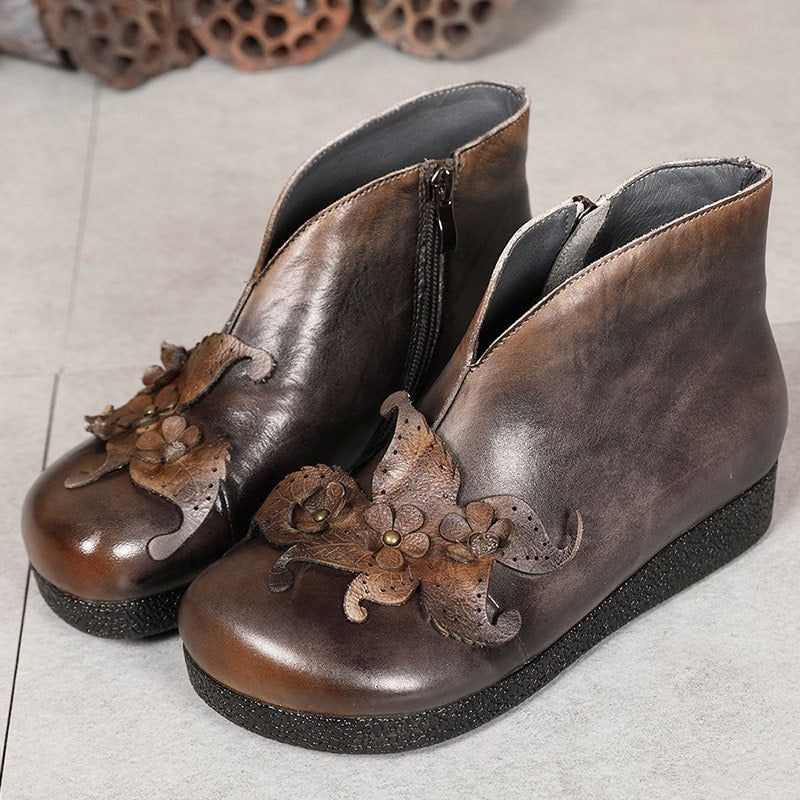 Flache Retro-stiefeletten Aus Poliertem Leder