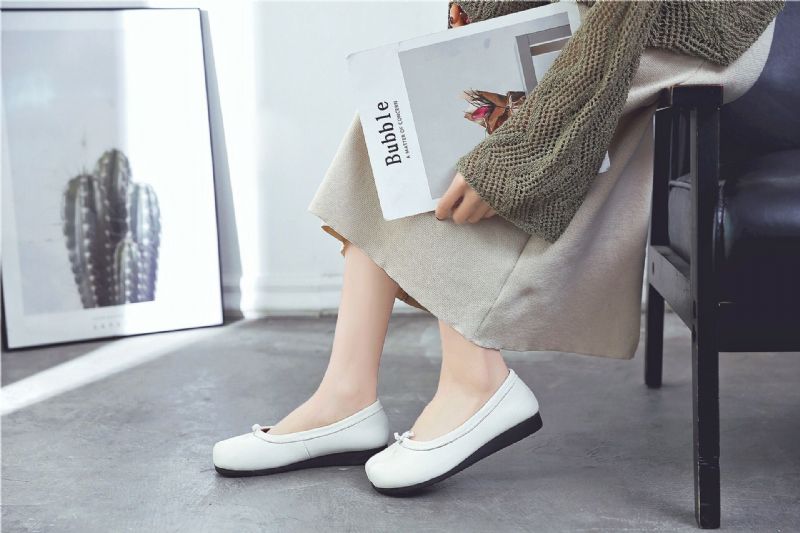 Retro-flats Aus Leder Für Frühlingsfrauen