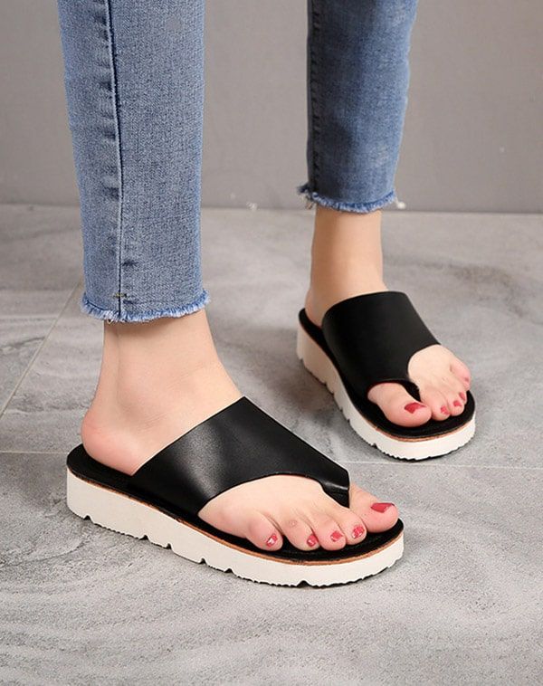 Sommer-mode-flip-flops Aus Leder