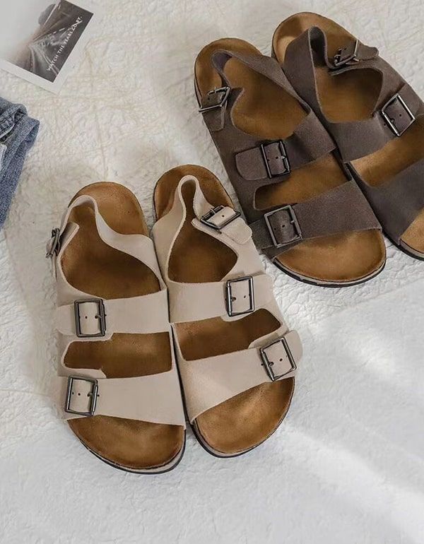 Sommersandalen Aus Weichem Leder Mit Verstellbarer Schnalle