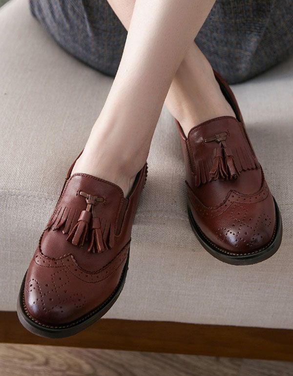 Handgemachte Oxford-schuhe Aus Schwarzem Leder Im Britischen Stil