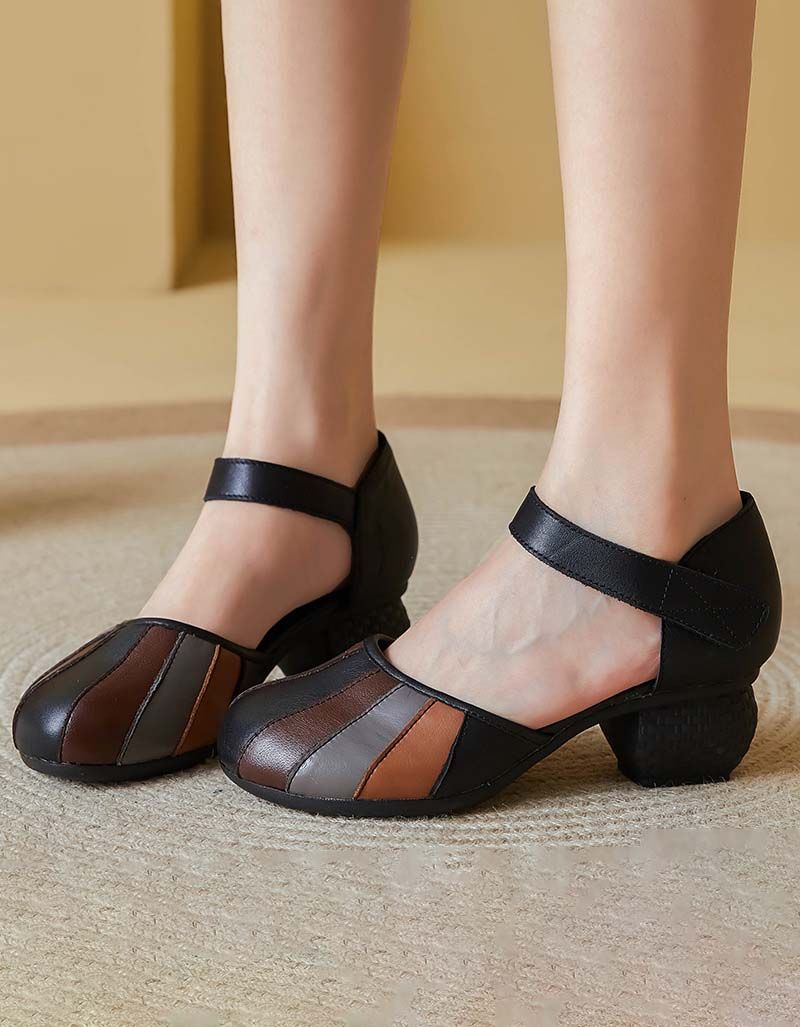 Bunte Retro-sandalen Mit Dicken Absätzen Und Rundem Kopf