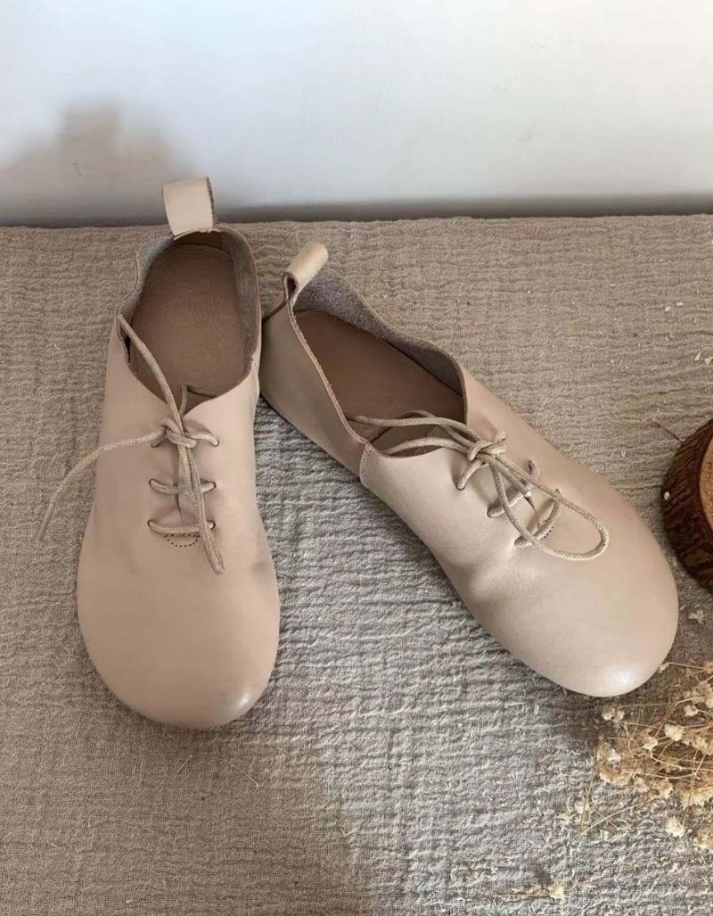 Spring Flats Aus Weichem Leder Mit Runder Spitze Zum Schnüren