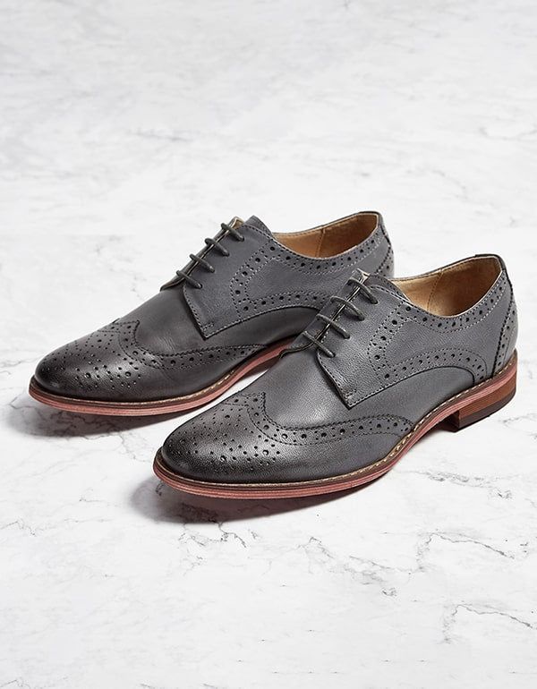 Brock Oxford-schuhe Im Klassischen Britischen Stil