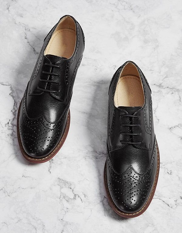 Brock Oxford-schuhe Im Klassischen Britischen Stil